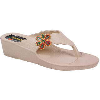 daily use slippers for girls