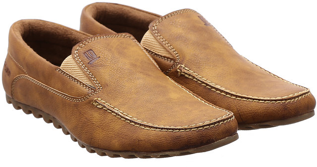Buy lee grain branded loafers for men 