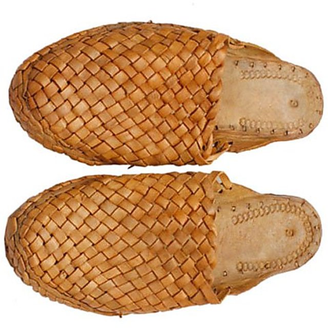 Buy Kolhapuri Bantu Chappal Online @ ₹480 from ShopClues
