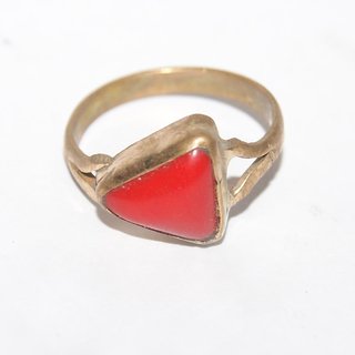 Haridwar Astro Triangle shape red coral lal munga astha dhatu ring