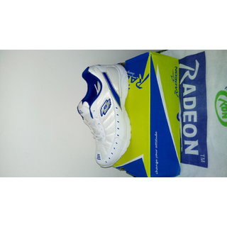 radeon sports shoes