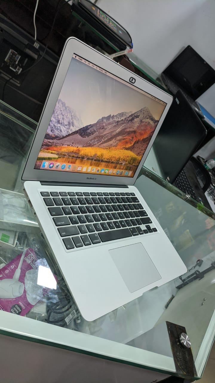 apple macbook air pre owned