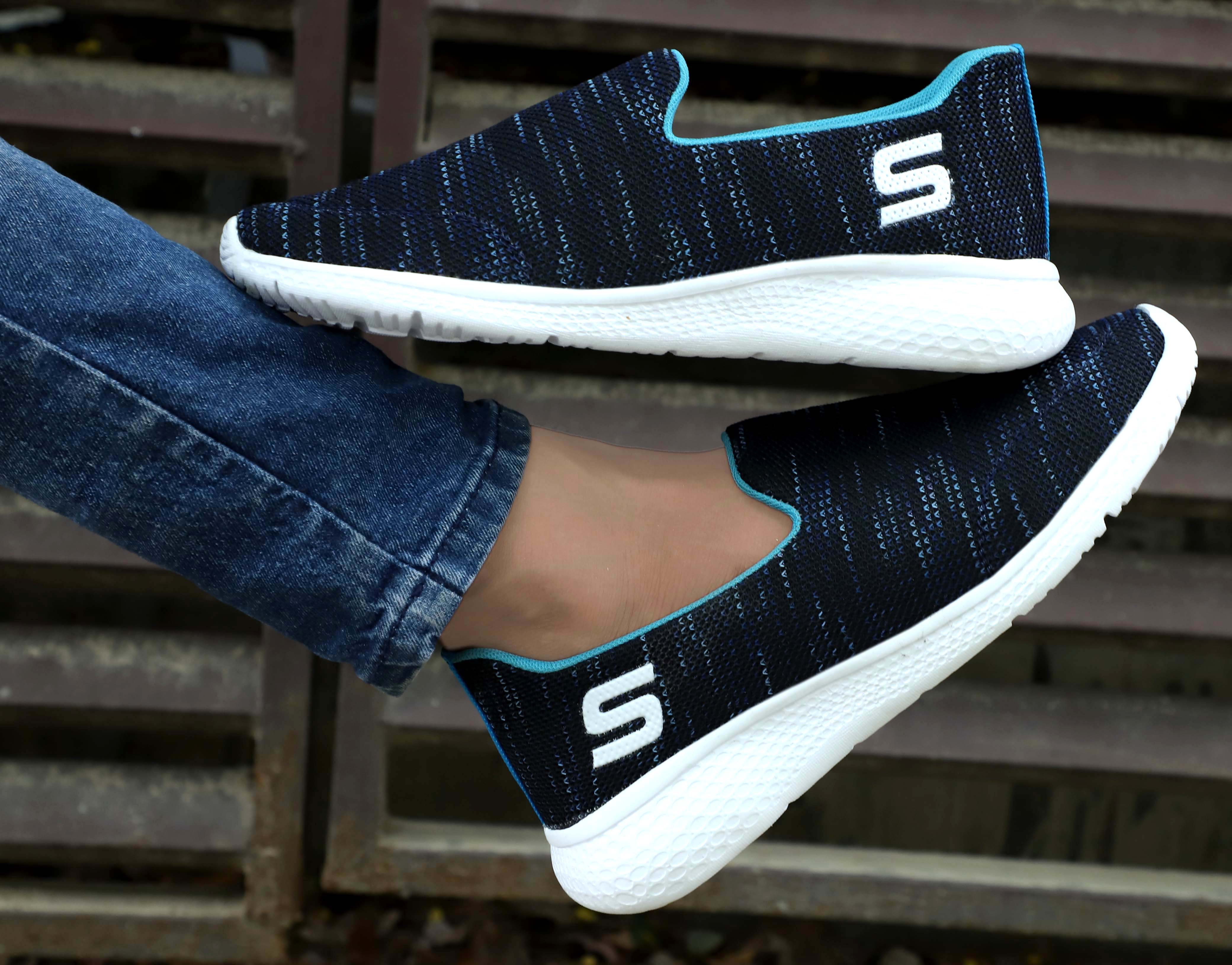 alexa men's stylish sports shoes