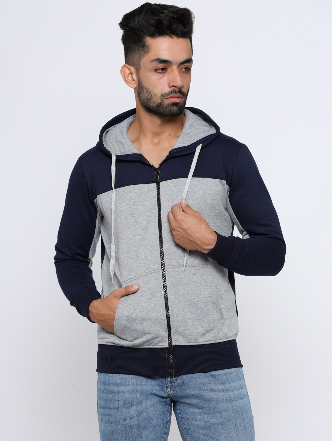 Buy Madtee Multicolor Full Sleeves Sweatshirt With Zipper Online @ ₹699 ...