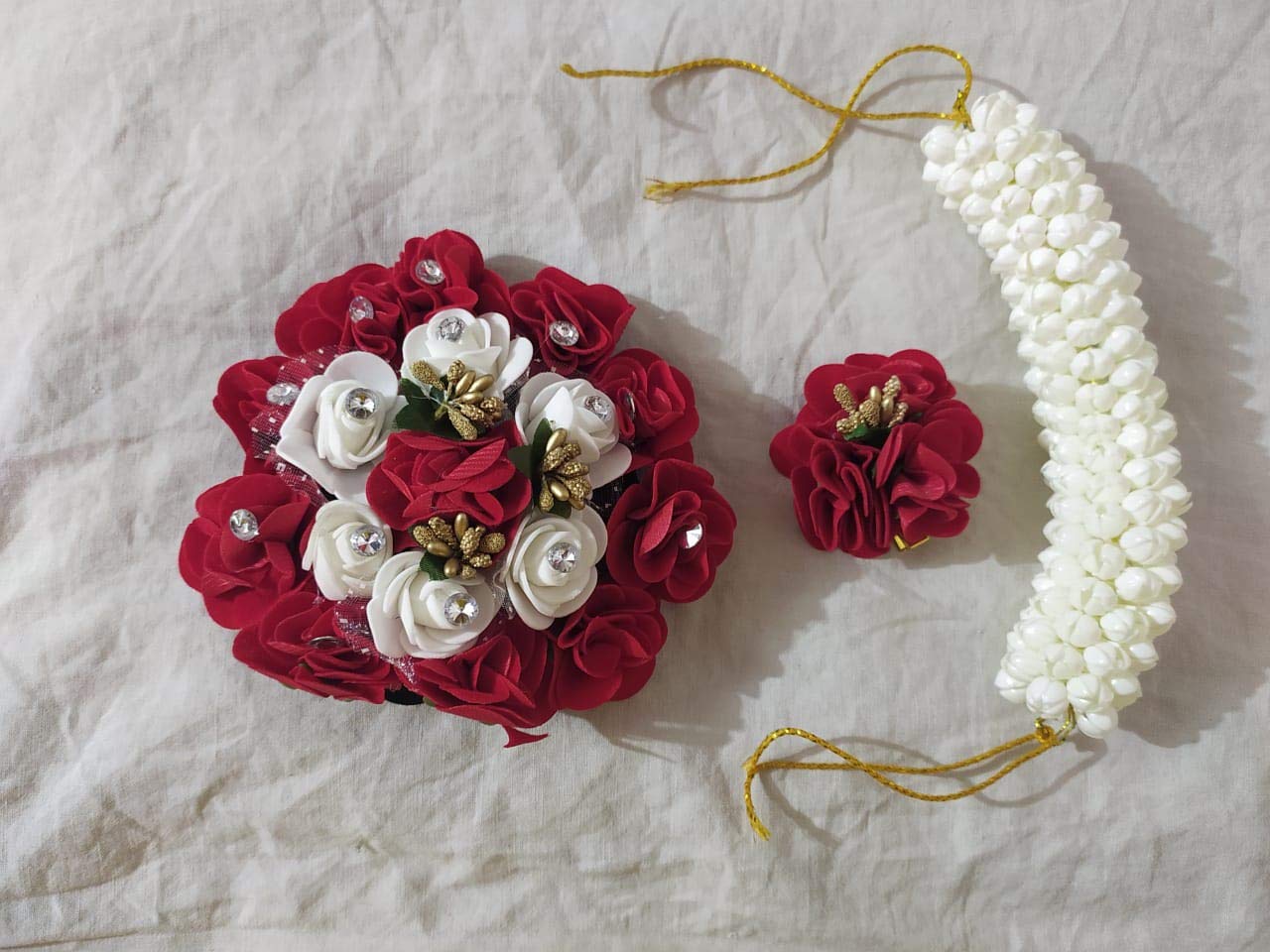 Buy combo 3pcs of hair accessories for Women (hair Gajra,flower Gajra