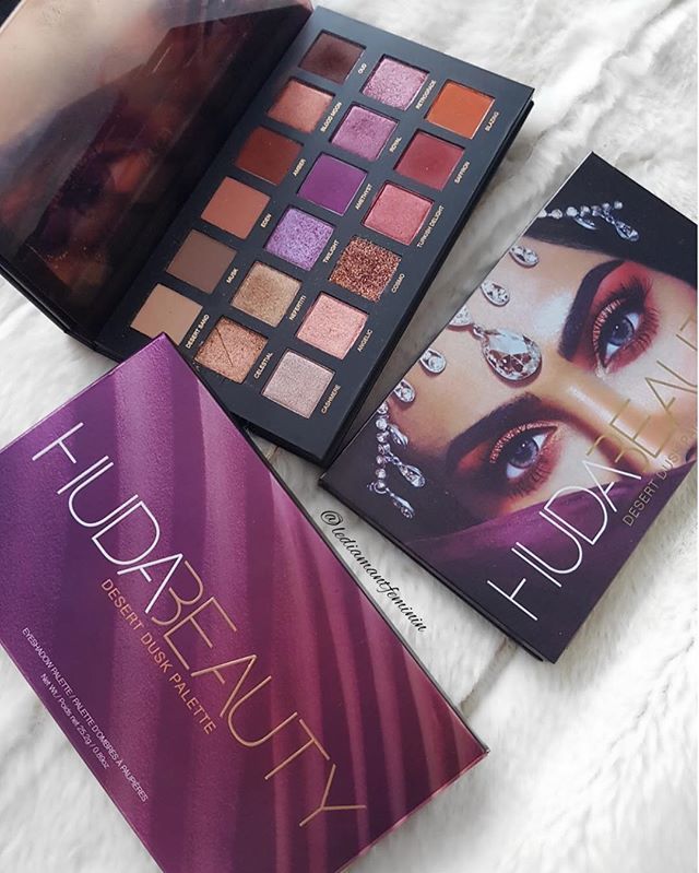 Buy Huda Beauty Dessert Dusk Eyeshadow Palette Online @ ₹349 from ShopClues