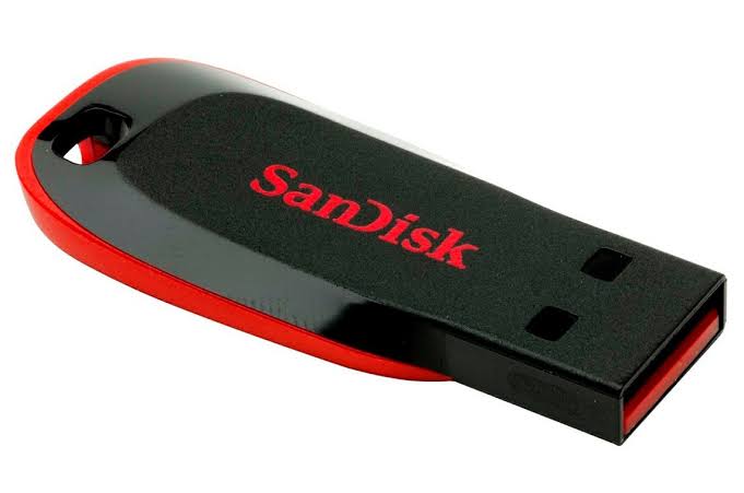Sandisk 16 GB pen drive