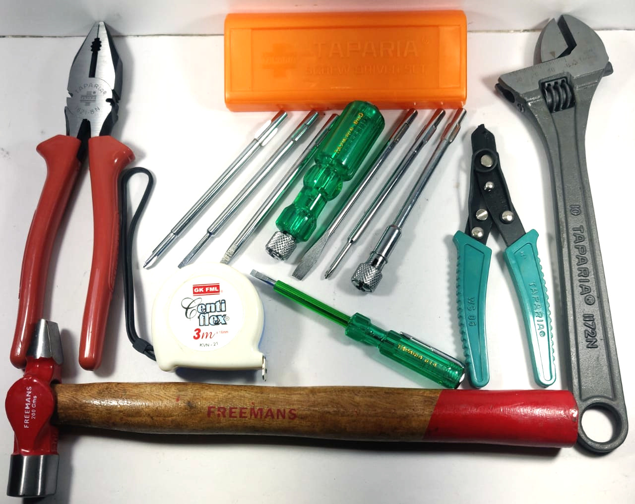 Buy TAPARIA/Freeman set of 7 (TAPARIA Plier/Adjustable Wrench/6in1Screw