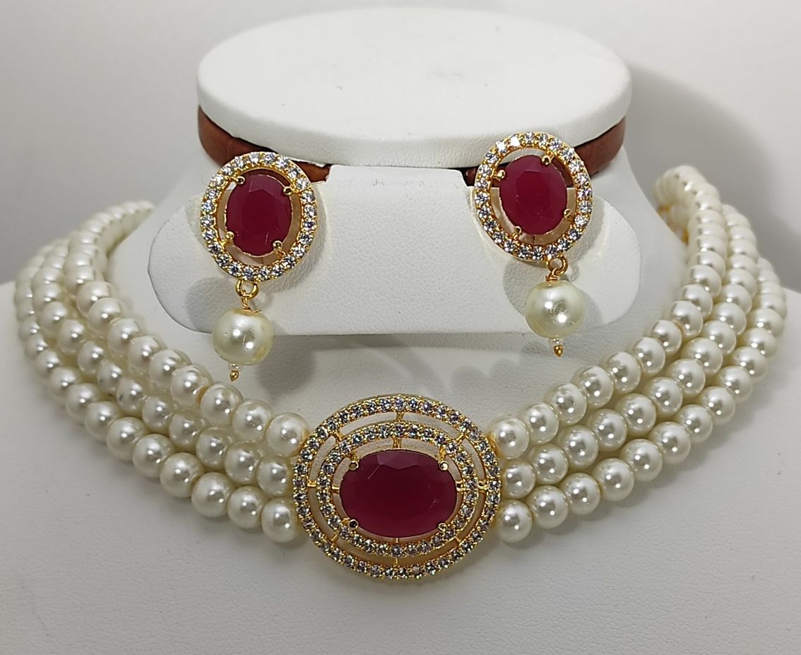 Mother of Pearl, Stone, Cotton Dori, Alloy Gold plated Jewel Set  White, Red 