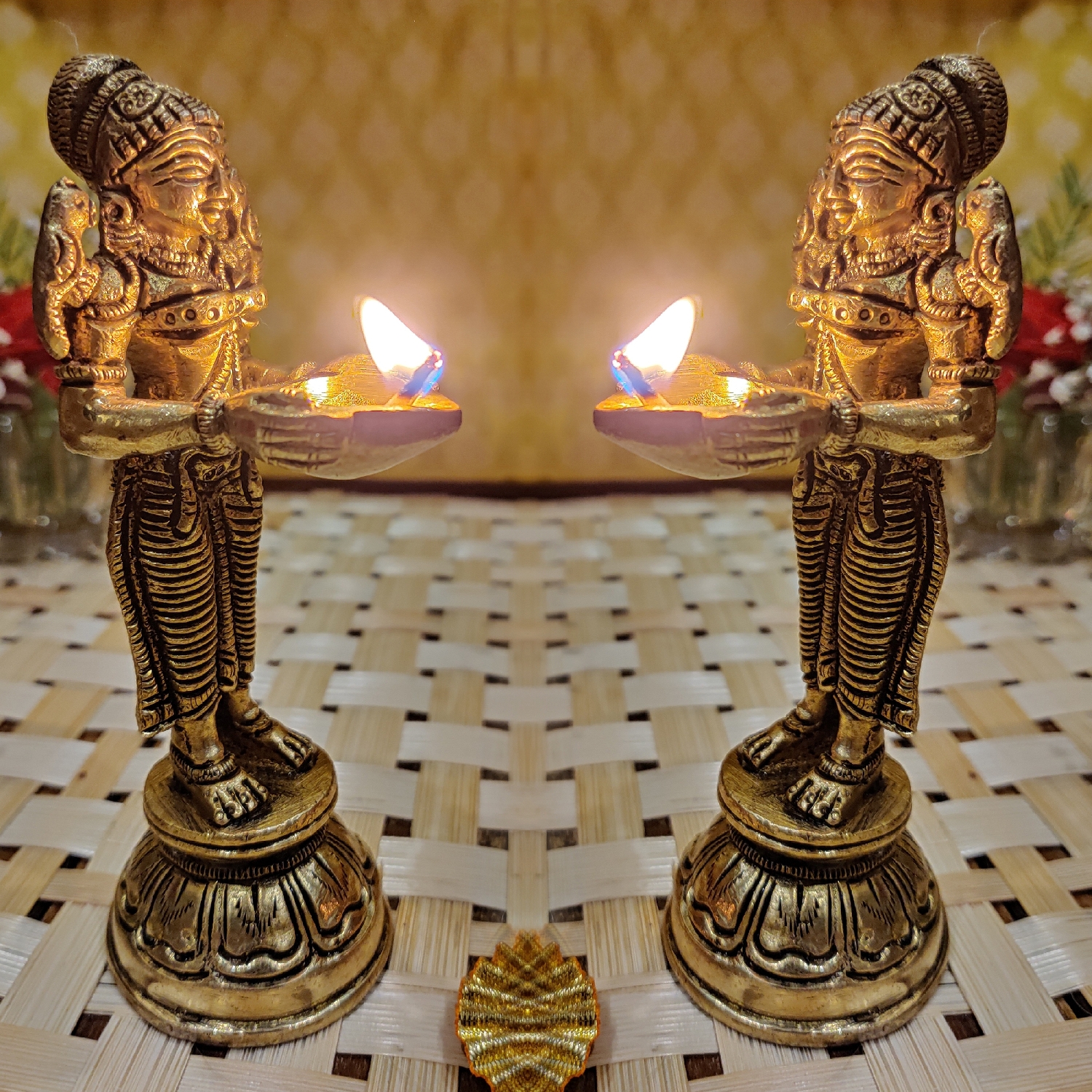 Buy Welcome Lady Brass Deep Laxmi Diya for Pooja Room Kuthu Vilakku ...