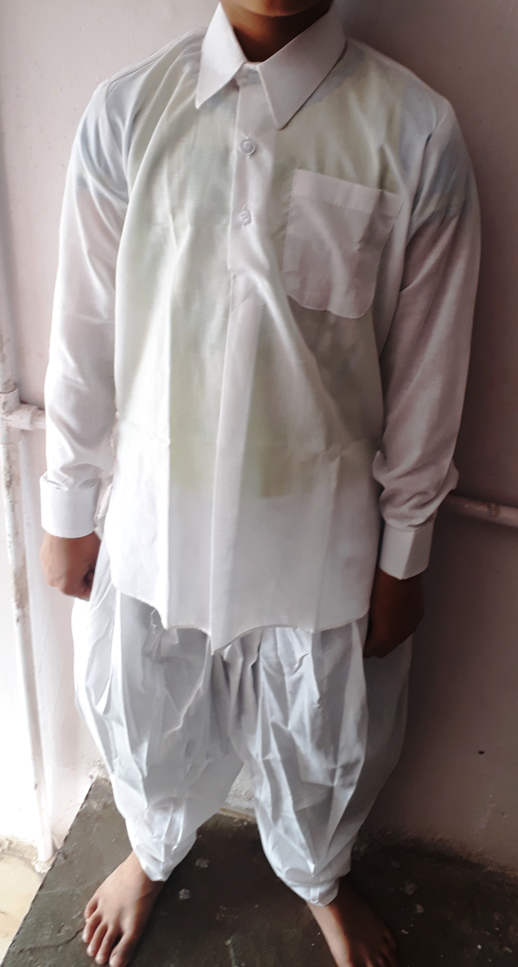 white rajasthani suit