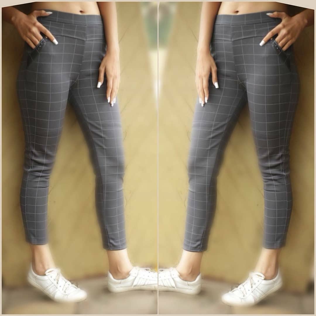 Buy Grey Check Slim Fit Stretchable Jeggings Online - Get 51% Off