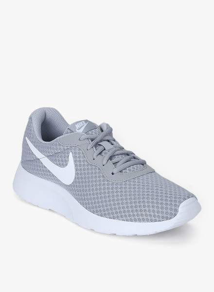 nike tanjun grey sneakers