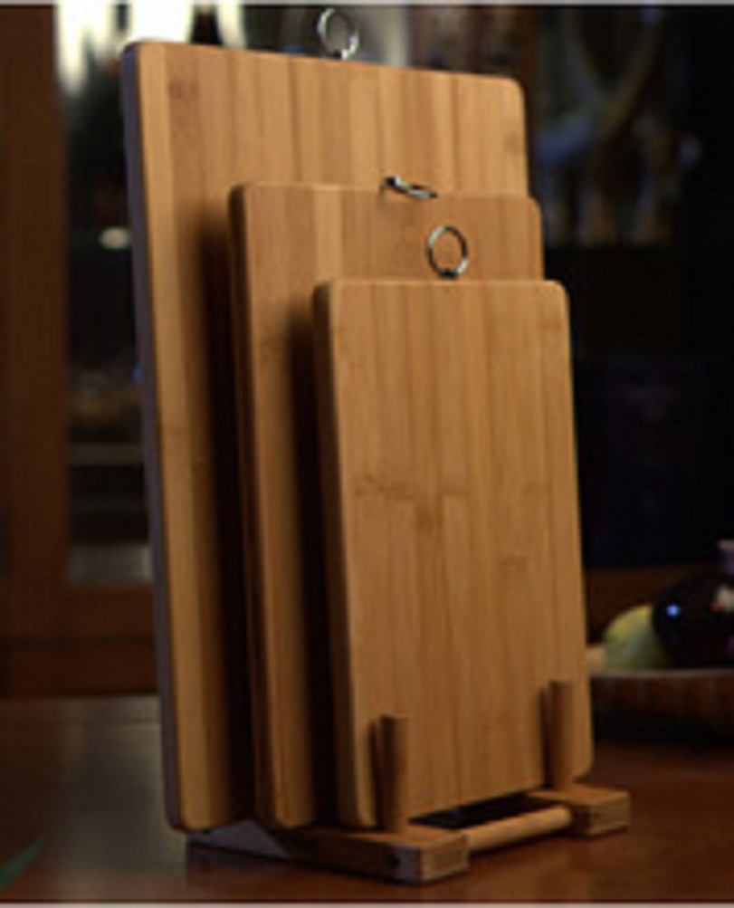 Buy kudos Wooden Vegetable Chopping Board (pack of 1) 32X22 Online