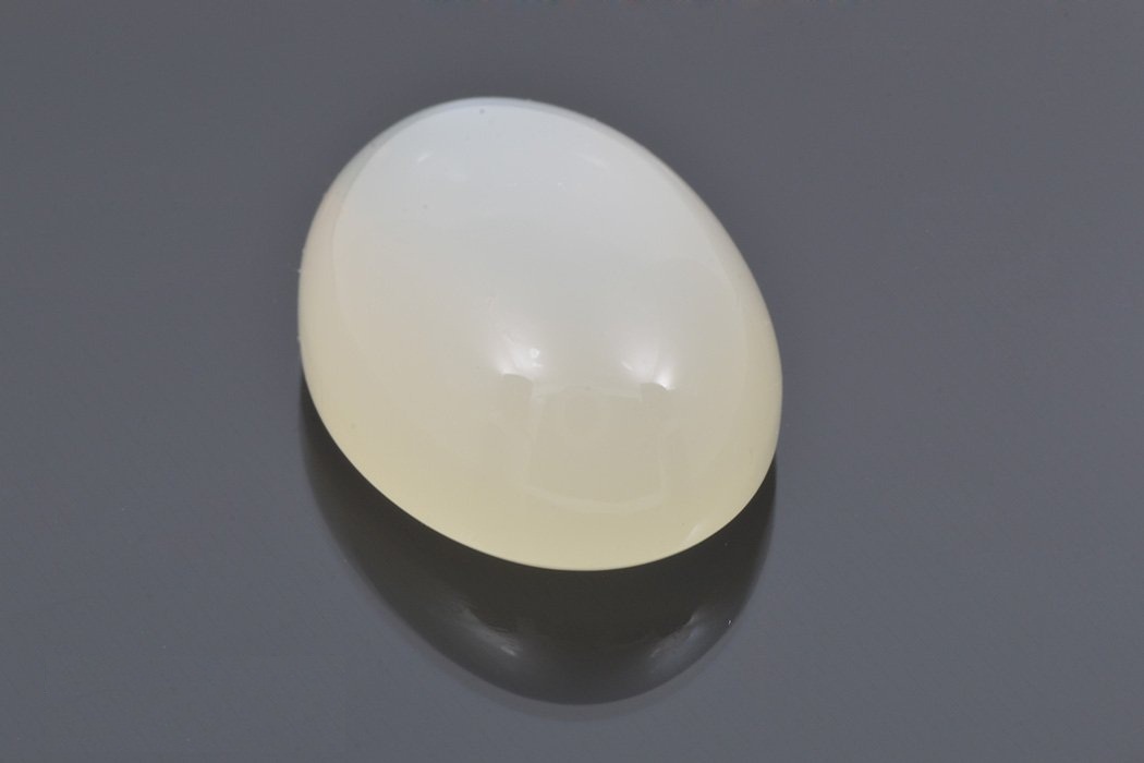 Buy Moonstone Original Certified chandrakanta Stone 6 Carat Original