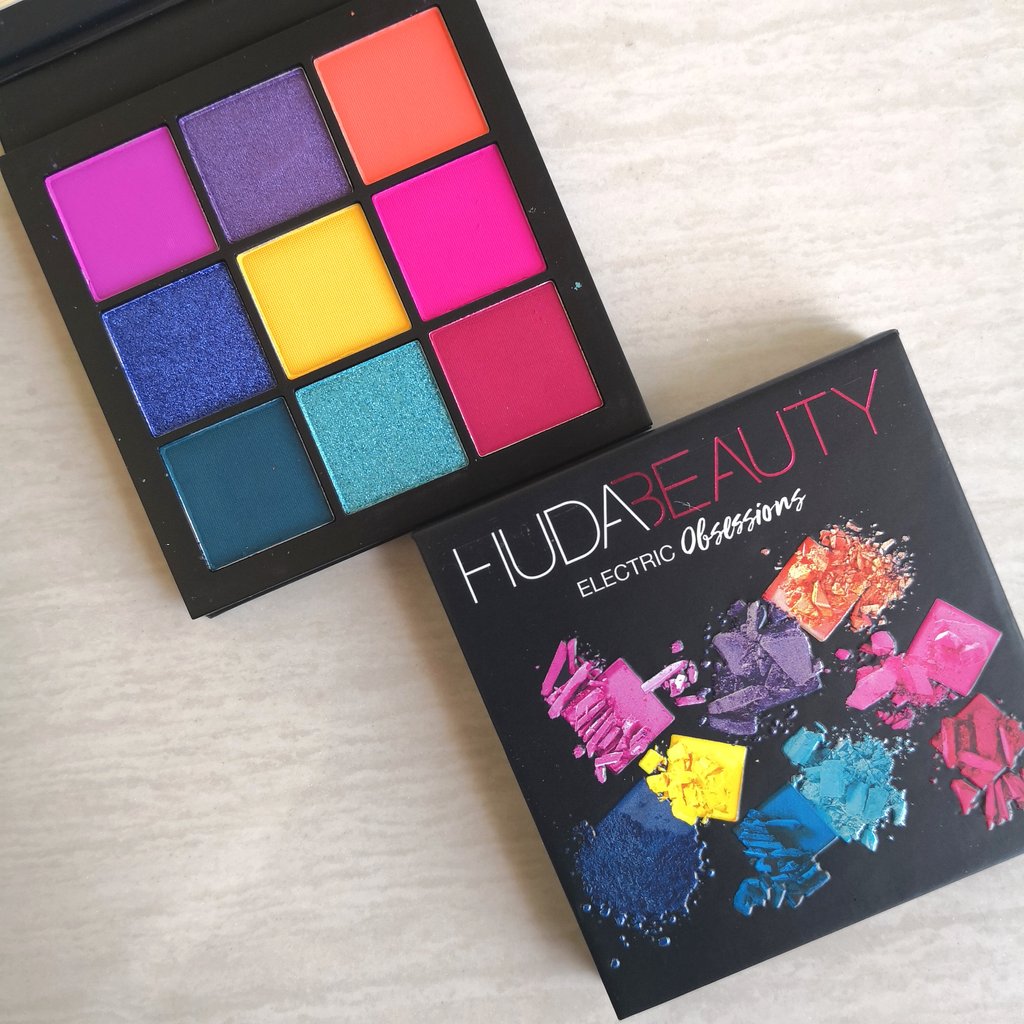 Buy Huda Beauty Obsessions Eyeshadow Palette Online @ ₹249 from ShopClues