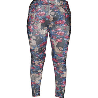 printed leggings with pockets
