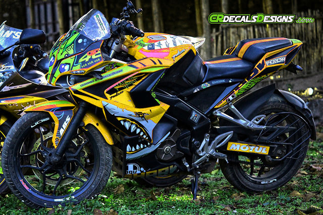cr decals pulsar rs 200