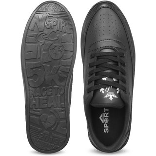 boys black gym shoes