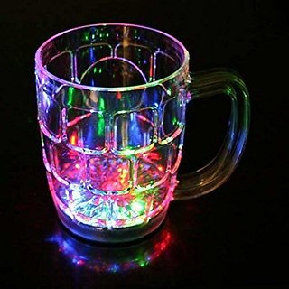 VEEJEE Led Flashing 7 Colour Changing Liquid Activated 3D Mug For Kids.