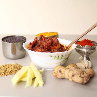 Maagai / Sliced Mango Pickle / Aam Achar Andhra Style (Home Made) Maagai / Sliced Mango Pickle / Aam Achar Andhra Style (Home Made)