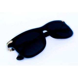 Adrian Unisex UV Protected Black Sunglasses for Men and Women