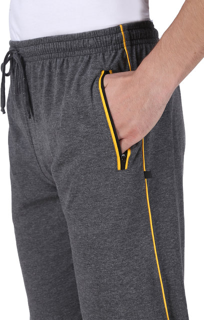l size in track pants