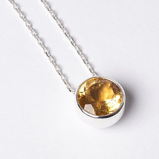 Ceylonmine Original Citrine Stone Pendant Natural Gemstone 5.00 Carat Pendant/ Locket For Unisex Ceylonmine Original Citrine Stone Pendant Natural Gemstone 5.00 Carat Pendant/ Locket For Unisex