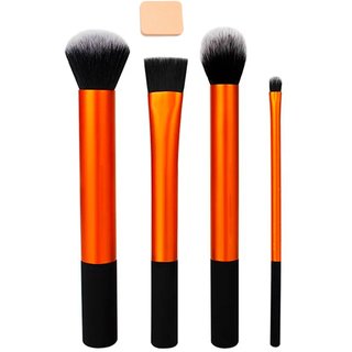 puff brush makeup