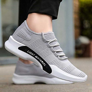 grey sports shoes