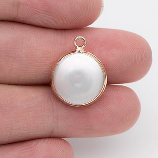 Pearl stone outlet pendant
