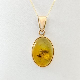 Ceylonmine Amber Pendant Original & Unheated Gemstone 6.25 Ratti Amber Stone Locket For Women & Men Ceylonmine Amber Pendant Original & Unheated Gemstone 6.25 Ratti Amber Stone Locket For Women & Men
