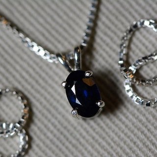                       Blue Sapphire Pendant With Natural 5.25 Carat Neelam Stone Astrological Lab Certified - Ceylonmine                                              