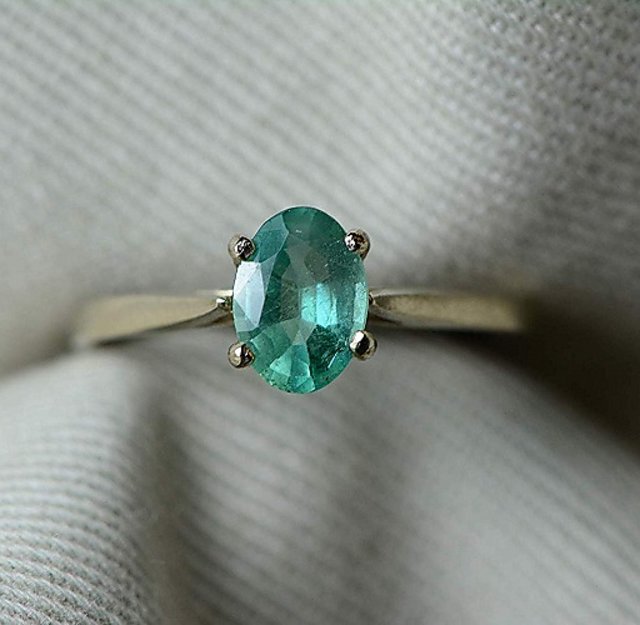 Buy White Gold Emerald Three Stone Emerald Engagement Ring Online US -  Diamonds Factory