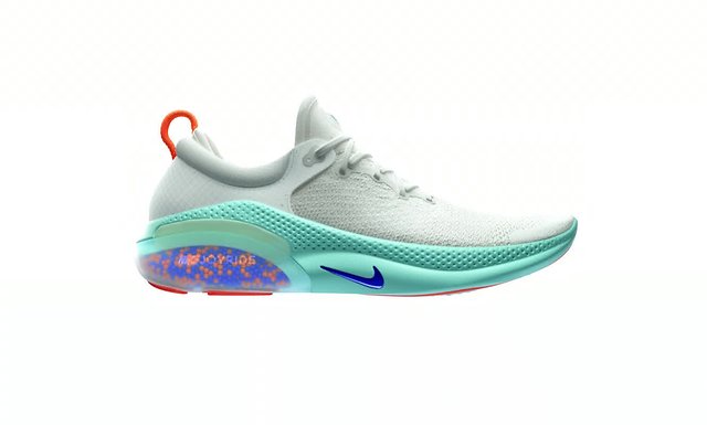 nike light shoes price in india