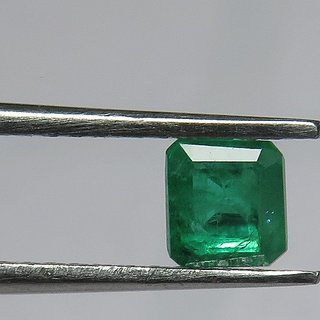                      CEYLONMINE Emerald  stone 7.5 ratti gemstone Lab Certified  effective panna gemstone for unisex                                              