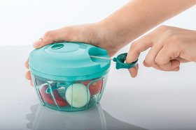 Easy Pull Smart Multicolor Plastic Vegetable Choppers & Dicers