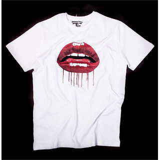                       Red Lips Round Neck..                                              