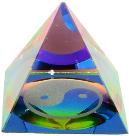 Kesar Zems Glass Pyramid (4 cm x 4 cm x 4 cm)