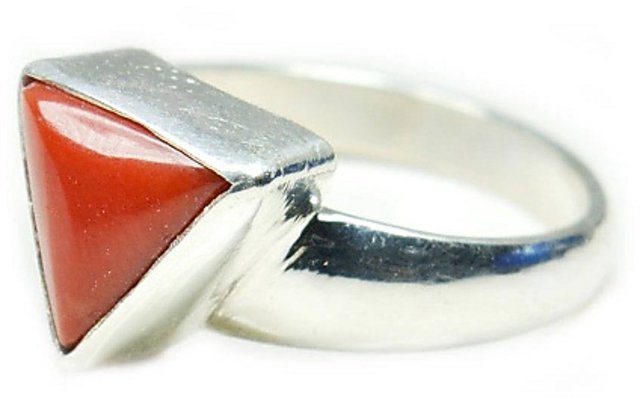 Delicate Gemstone Triangle Ring – Super Silver