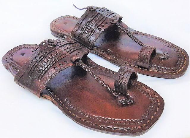 kolhapuri chappal mens online shopping