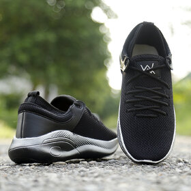Woakers Men's Black Outdoors Shoe