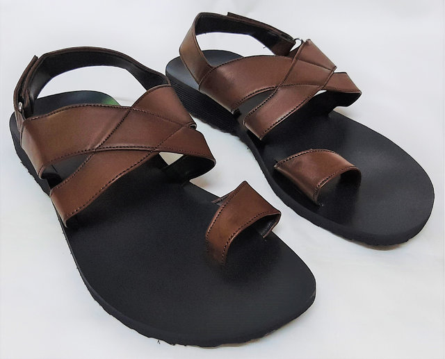 cross chappal online