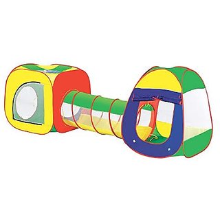 Ball pool with tunnel Outlet