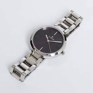 Orion tagged titan watch shop