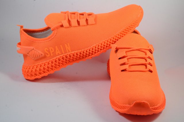 Spain Orange Radium casual sports shoes 