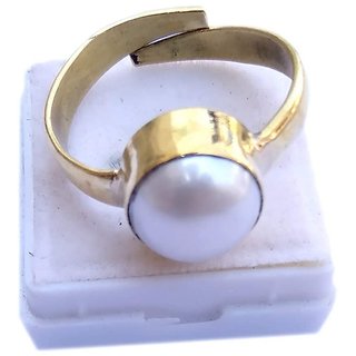 Raviour Lifestyle Pearl (Moti) 5.15 Ratti White Pearl 100% Original Gemstone Ashtadhatu Rashi Ratna Ring