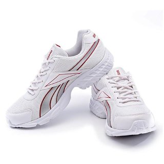 Buen sentimiento Desventaja volumen Buy Reebok Men White Running Shoes Online @ ₹984 from ShopClues