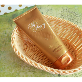 milk & honey scrub