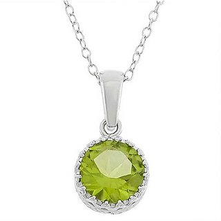 7 RATTI Silver Adjustable Peridot Pendant without chain by CEYLONMINE 7 RATTI Silver Adjustable Peridot Pendant without chain by CEYLONMINE